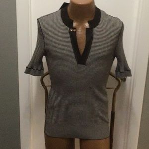 NWT Dolce&Gabbana mens size 50 fits US M/L V-neck shirt